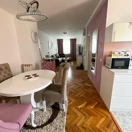 Apartment Elegant Escape Belgrade